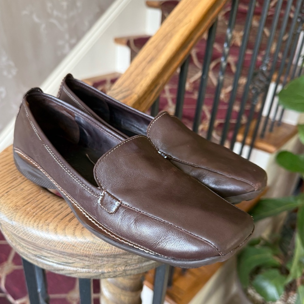 Antonio Melani ladies brown leather Driver loafer size 8 very good condition